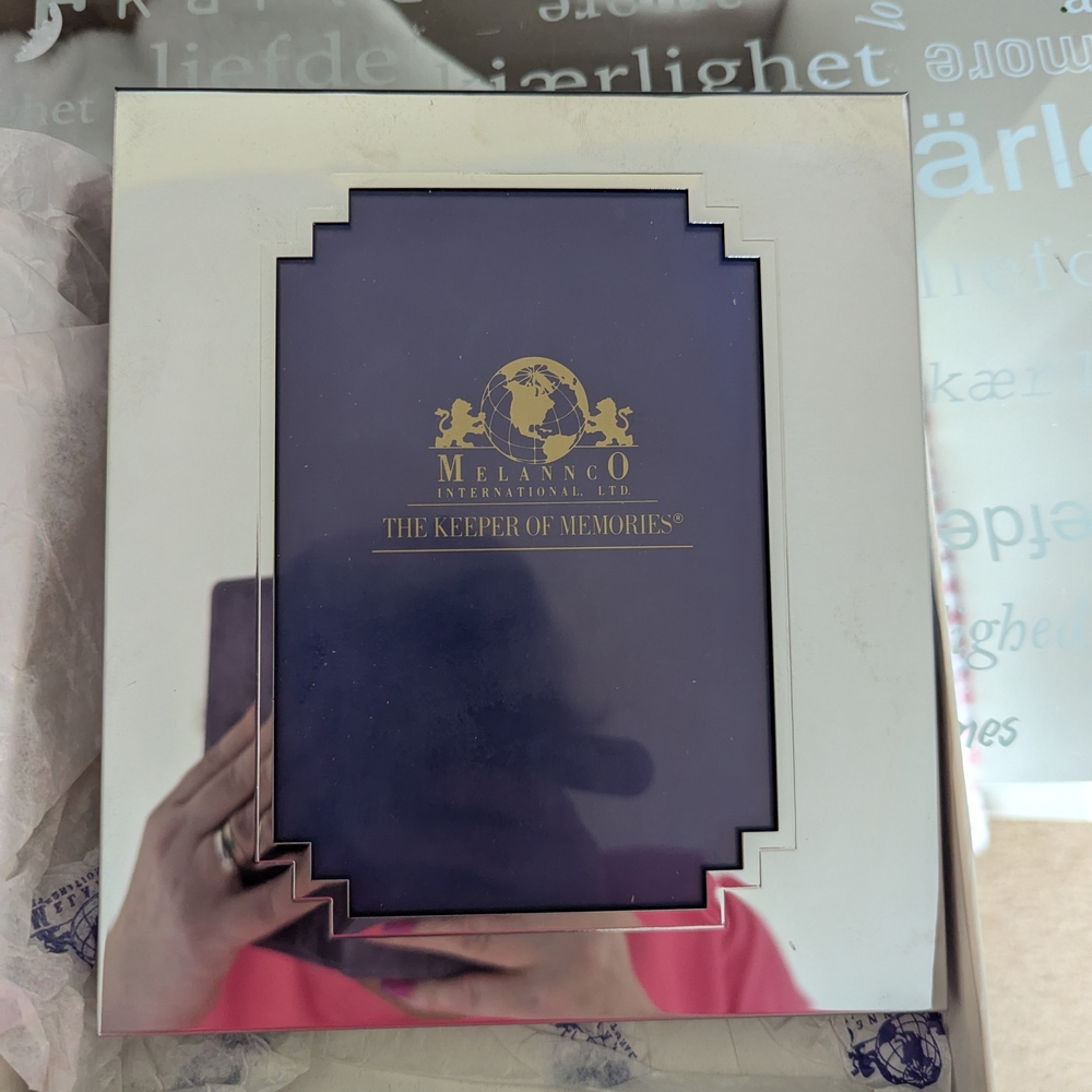 Melannco Silver Photo Frame And Photo Album 10 Pages For 80 Photos